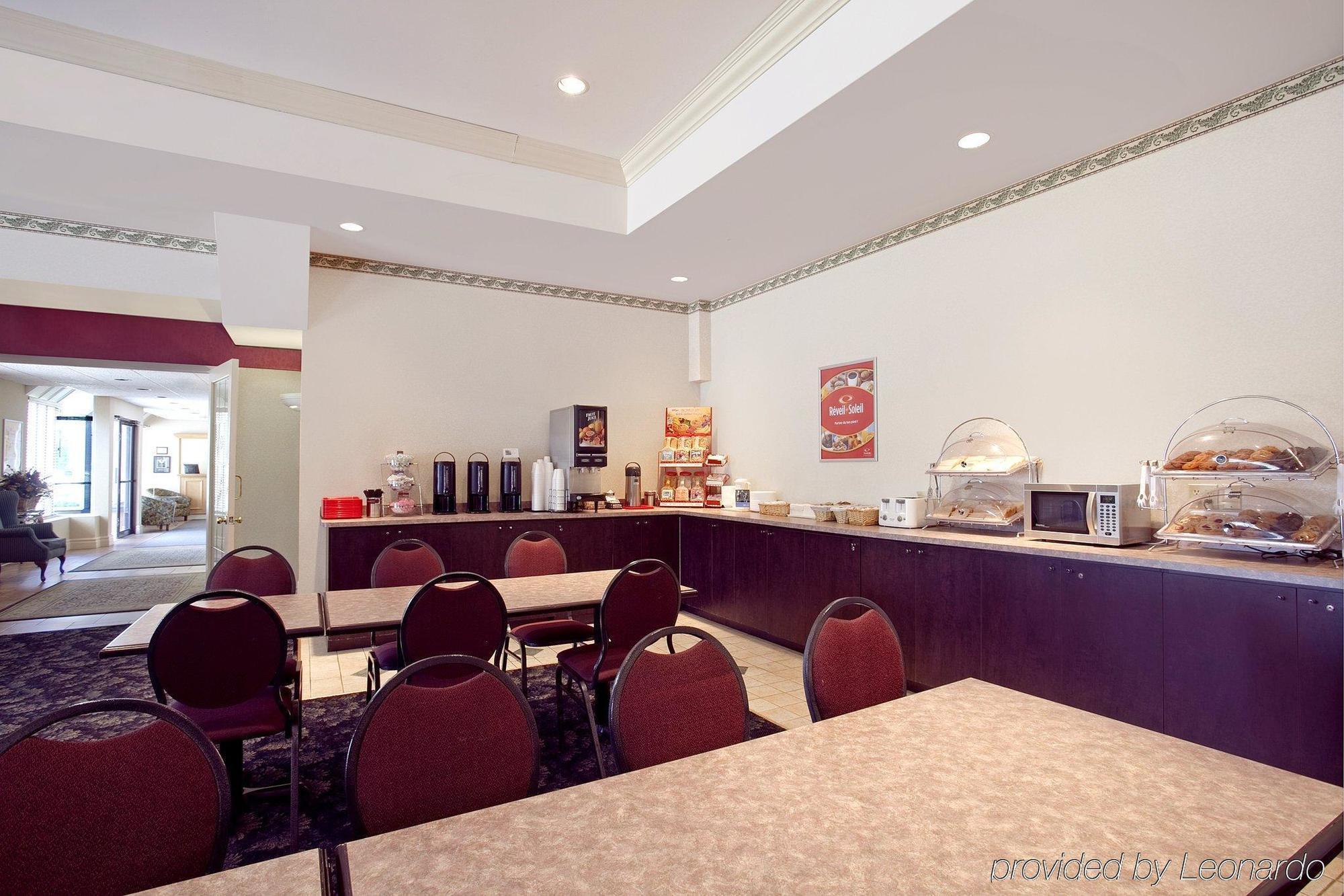 Baymont By Wyndham Montreal Airport Hotel Dorval Restoran gambar